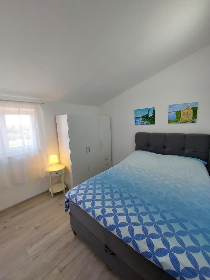 Apartman Ana Штиньян Экстерьер фото